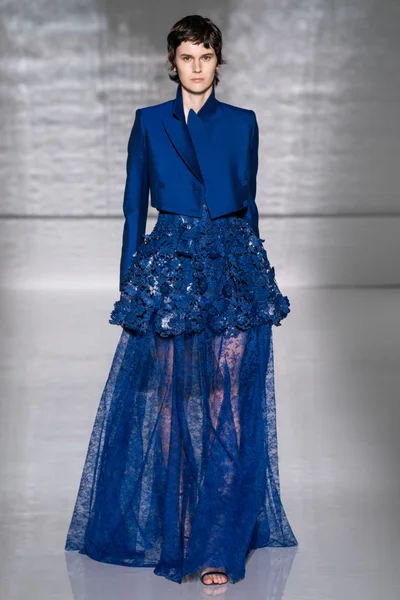 Look 29
